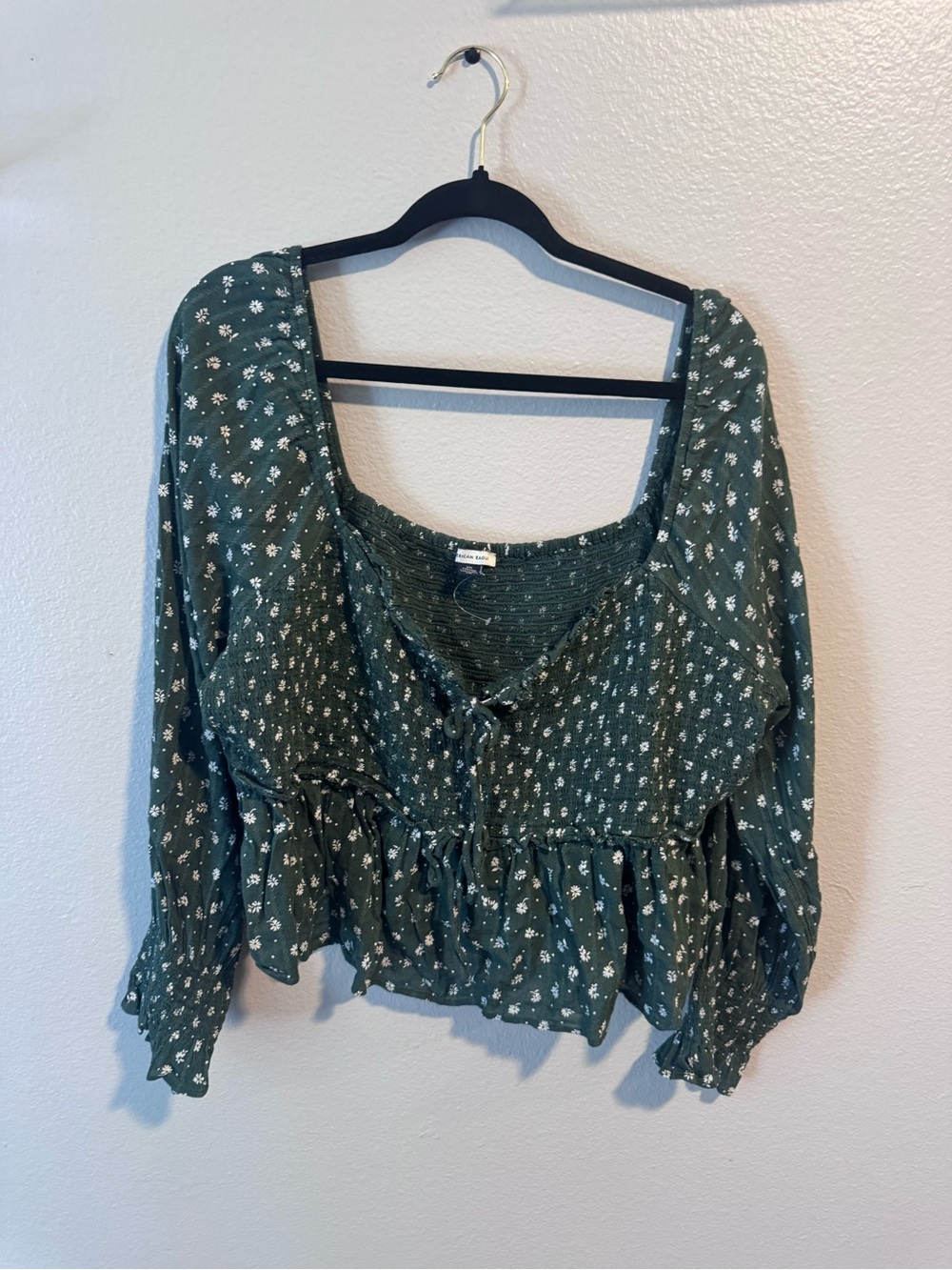 American Eagle Outfitters Green Floral Smocked Peplum Blouse